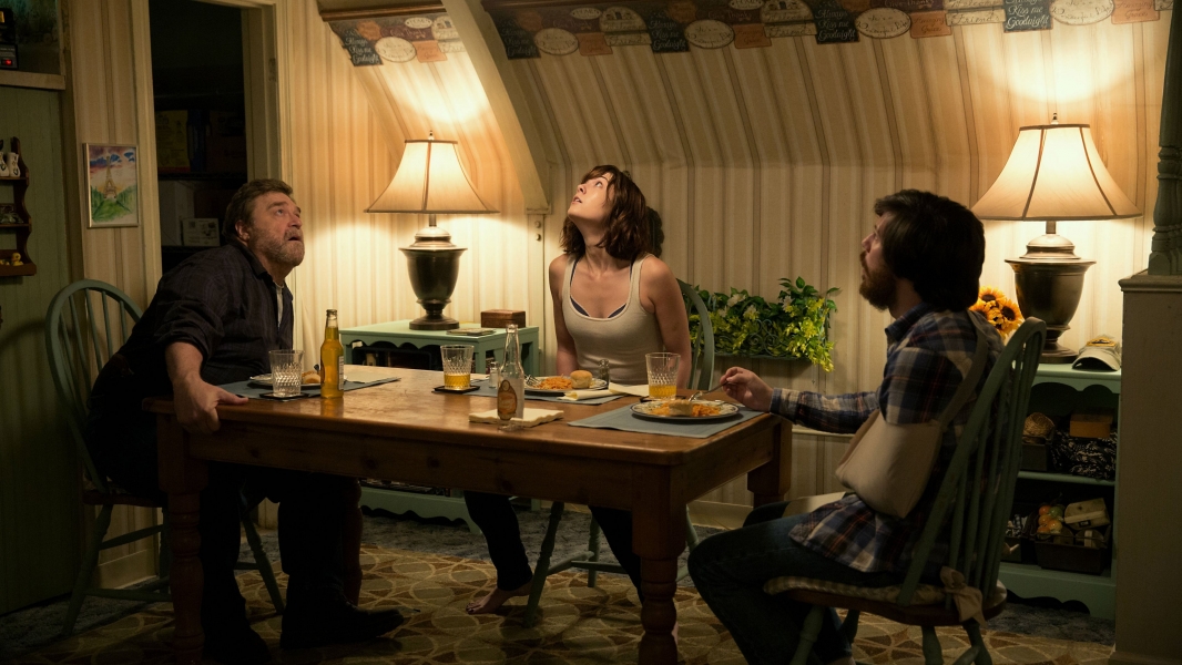 Free 10 Cloverfield Lane 2016 Full HD online MyFlixtor